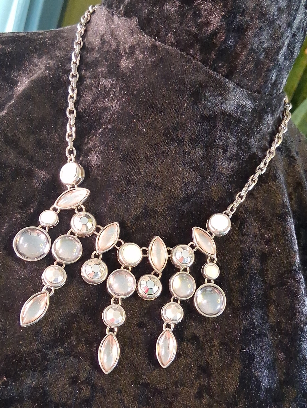 LOFT Silver-Tone White Drop Statement Necklace